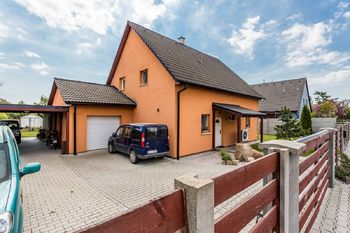 Prodej domu 196 m², Mariánské Radčice (ID 255-