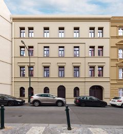 Prodej bytu 2+kk v osobním vlastnictví 33 m², Praha 2 - Nové Město