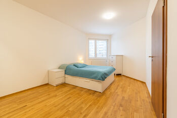 Prodej bytu 2+kk v osobním vlastnictví 76 m², Praha 4 - Chodov