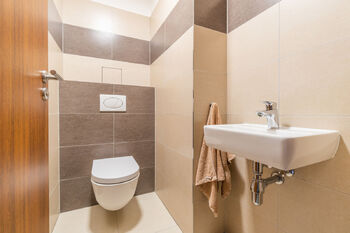 Prodej bytu 2+kk v osobním vlastnictví 76 m², Praha 4 - Chodov