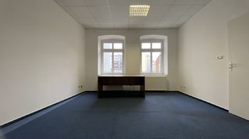 Pronájem obchodních prostor 394 m², Brno