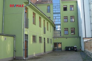 Pronájem obchodních prostor 394 m², Brno