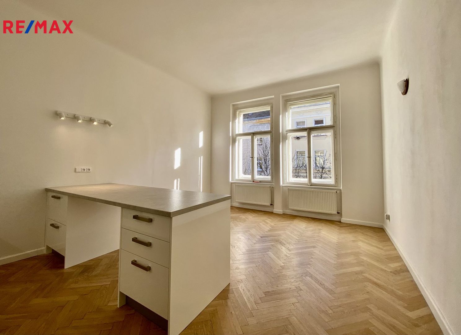 Pronájem bytu 3+kk v osobním vlastnictví 72 m², Praha 7 - Bubeneč