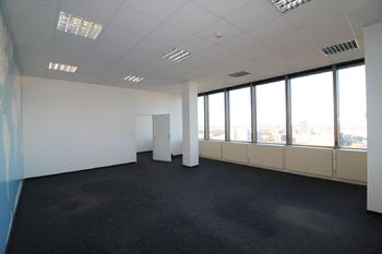 Pronájem kancelářských prostor 63 m², Praha 3 - Vinohrady