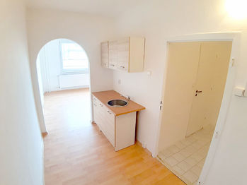 Prodej bytu 1+kk v osobním vlastnictví 28 m², Liberec