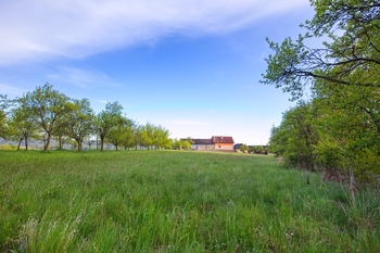 Prodej pozemku 4674 m², Zlín