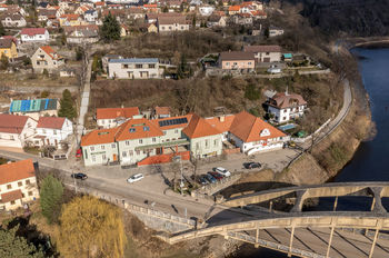 Prodej hotelu 1200 m², Hradištko