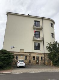 nedaleká základní škola - Prodej pozemku 5327 m², Český Brod