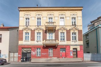 Prodej nájemního domu 400 m², Praha 8 - Libeň