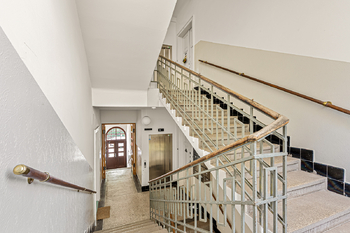 Prodej bytu 2+1 v osobním vlastnictví 96 m², Praha 7 - Holešovice