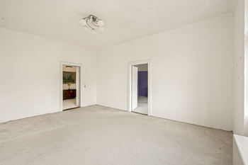 Pokoj - Prodej bytu 2+1 v osobním vlastnictví 96 m², Praha 7 - Holešovice