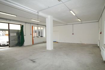 Prodej komerčního objektu 830 m², Karlovy Vary