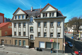 činžovní dům - Prodej bytu 2+1 v osobním vlastnictví 74 m², Děčín