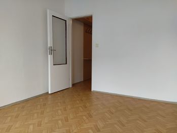 Prodej bytu 2+kk v osobním vlastnictví 46 m², Praha 5 - Jinonice