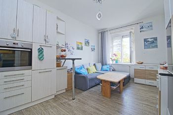 obývací pokoj - Prodej bytu 3+kk v osobním vlastnictví 66 m², Plzeň