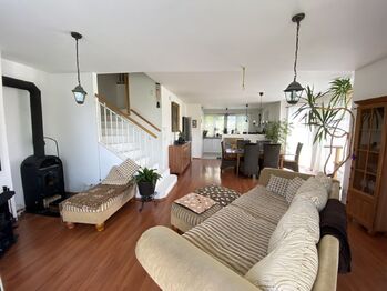 Pronájem domu 150 m², Hostivice