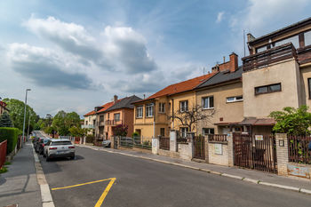 Prodej domu 144 m², Praha 5 - Košíře