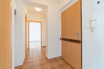 Prodej bytu 2+kk v osobním vlastnictví 50 m², Praha 9 - Letňany