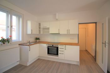 Pronájem bytu 1+1 v osobním vlastnictví 37 m², Praha 6 - Břevnov