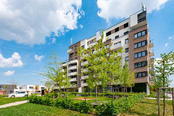 Prodej bytu 3+kk v osobním vlastnictví 88 m², Praha 10 - Horní Měcholupy