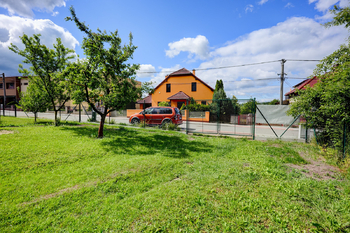 Prodej pozemku 903 m², Čebín