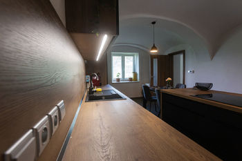 Kuchyň s jídelním koutem - Prodej domu 218 m², Jihlava