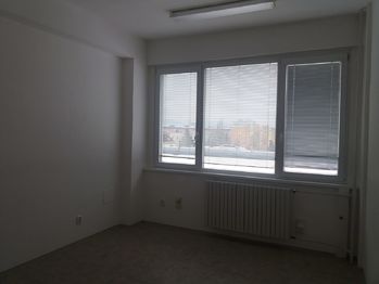 Pronájem kancelářských prostor 17 m², Liberec