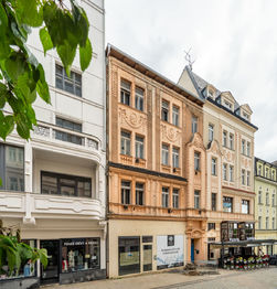 Prodej nájemního domu 1026 m², Karlovy Vary