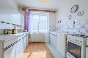 Kuchyně přízemí - Prodej domu 198 m², Sušice