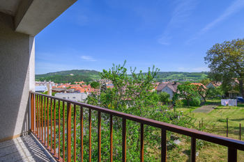 Pohled z balkonu - Prodej domu 198 m², Sušice