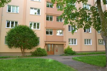 Prodej bytu 3+1 v osobním vlastnictví 70 m², Holoubkov