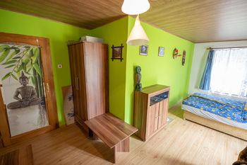 Prodej domu 250 m², Manětín