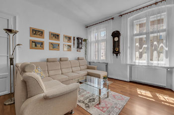 Obývací pokoj - Prodej bytu 2+1 v osobním vlastnictví 76 m², Olomouc