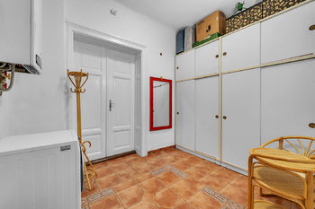 Vstupní chodba - Prodej bytu 2+1 v osobním vlastnictví 76 m², Olomouc