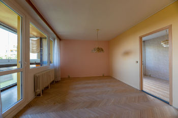 Obývací pokoj - Prodej bytu 3+1 v osobním vlastnictví 61 m², Brno 
