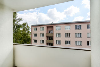 Prodej bytu 3+1 v osobním vlastnictví 79 m², Praha 5 - Zličín