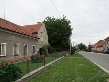 Prodej domu 178 m², Nelahozeves
