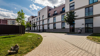 Prodej bytu 1+kk v osobním vlastnictví 32 m², Praha 9 - Kbely