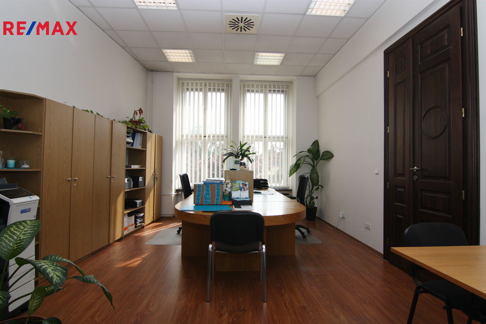 Pronájem komerčního prostoru (kanceláře), 34 m2, Kolín