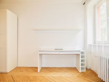 Prodej bytu 1+kk v osobním vlastnictví 20 m², Praha 3 - Žižkov