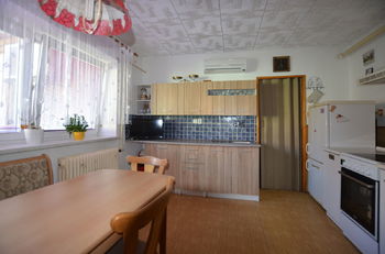 kuchyně - Prodej domu 104 m², Mohelno