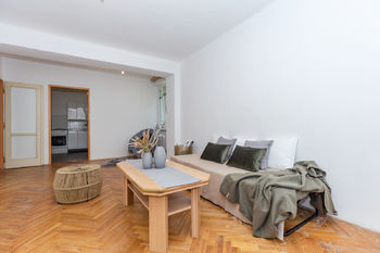 Pronájem bytu 2+1 v osobním vlastnictví 63 m², Meziboří