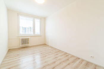 Prodej bytu 2+kk v osobním vlastnictví 45 m², Praha 4 - Kamýk