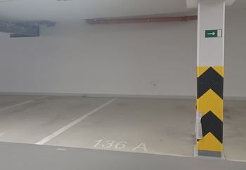 Pronájem garážového stání 11 m², Praha 9 - Kyje