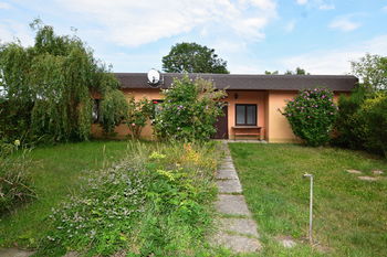 zahradní domek - Prodej domu 140 m², Jíkev