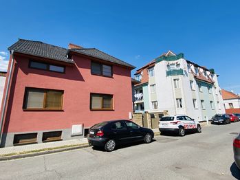 Prodej nájemního domu 349 m², Břeclav