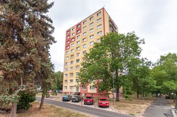 Prodej bytu 2+1 v osobním vlastnictví 61 m², Chomutov