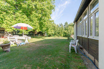 Prodej pozemku 6511 m², Osek