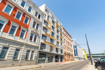 Pronájem bytu 2+kk v osobním vlastnictví 43 m², Praha 8 - Libeň