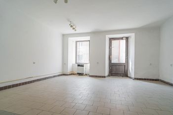 Prodej domu 279 m², Velvary